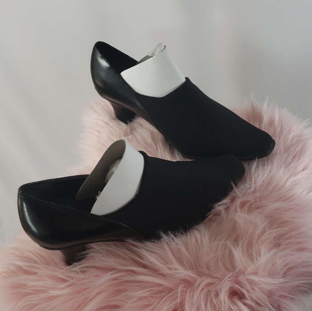 🎄Cloud Walker🎄 Essay heeled shoes size 8 1/2. - Picture 4 of 8